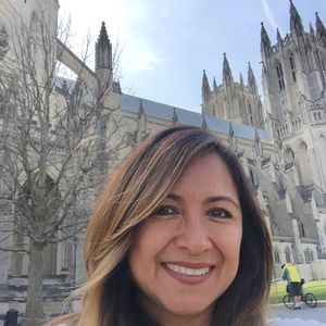 Meet your Posher, Liz